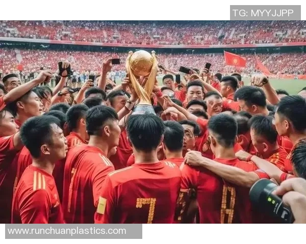 足球巨星们送上温暖祝福传递激情与梦想的力量 足球巨星们送上温暖祝福传递激情与梦想的力量